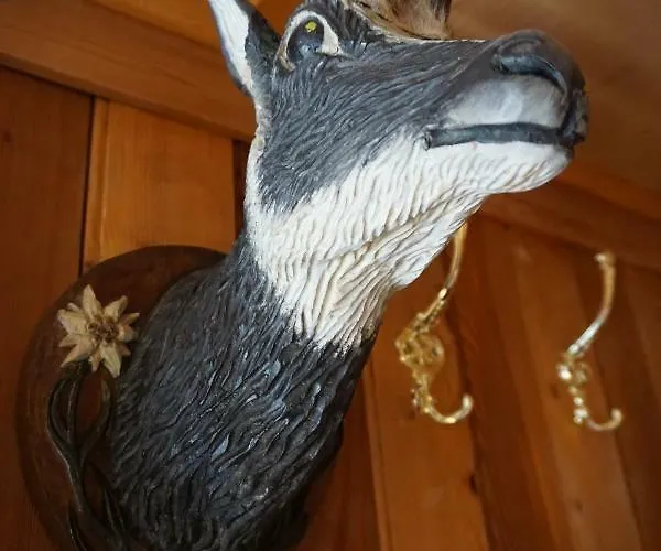 度假居 美恩斯度假屋 *